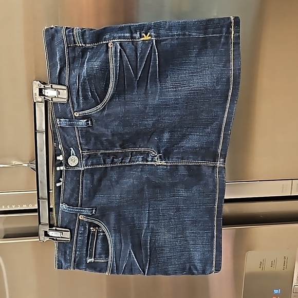 💕KITSON💕 Y2K Play Me Denim Mini Skirt ~ Dark Blue Wash 30 - Picture 1 of 12